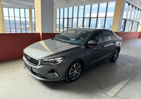 Geely Emgrand 2022
