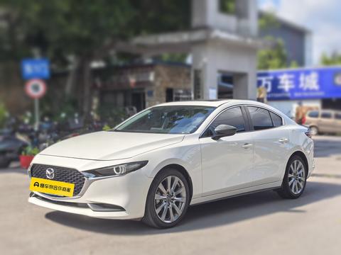 Mazda 3 Axela 2021