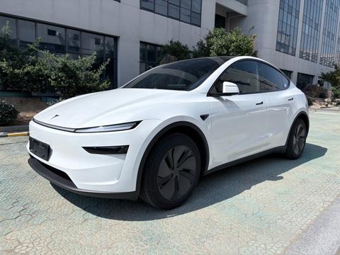 Tesla Model Y 2026