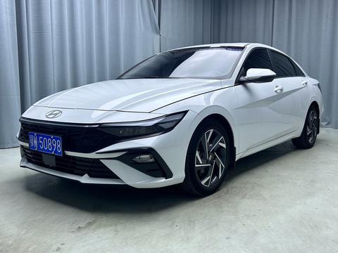 Hyundai Elantra 2023