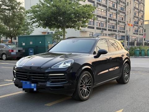 Porsche Cayenne 2023