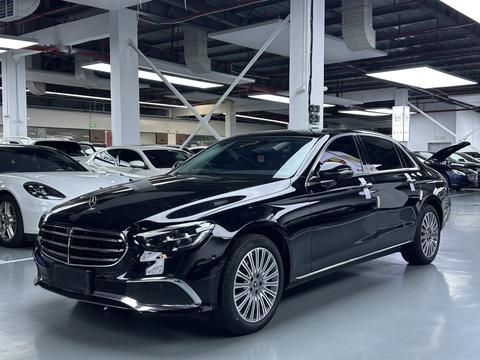 Mercedes-Benz E-Class 2022