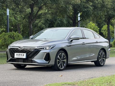 Chery Arrizo 8 2024