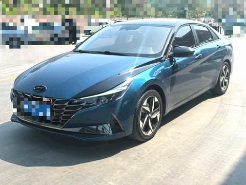 Hyundai Elantra 2021
