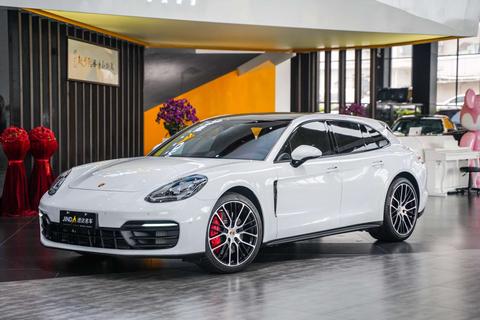 Porsche Panamera 2021