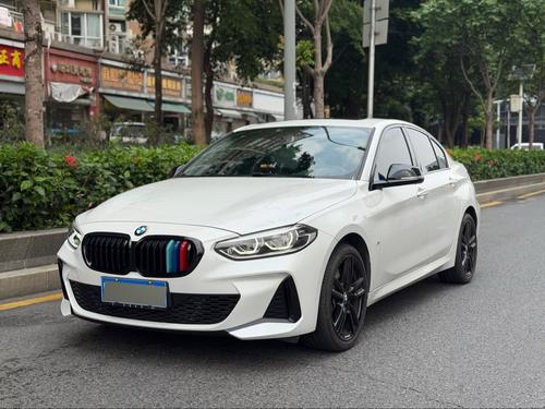BMW 1 Series 2021