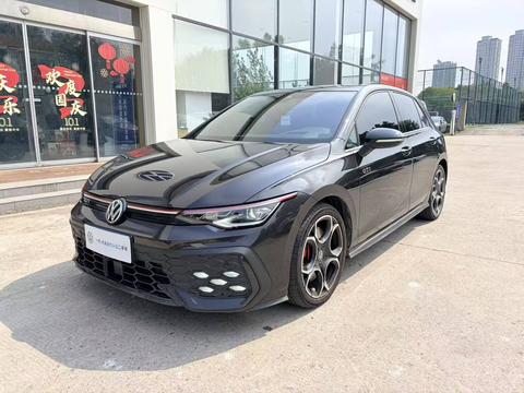 Volkswagen Golf GTI 2025
