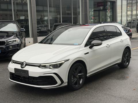 Volkswagen Golf 2021