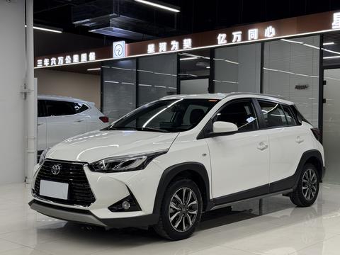 Toyota Yaris L 2022