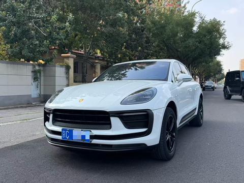 Porsche Macan 2023