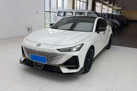 Changan UNI-V 2022