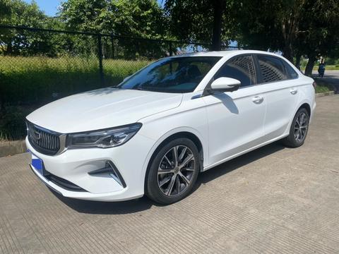 Geely Emgrand 2022
