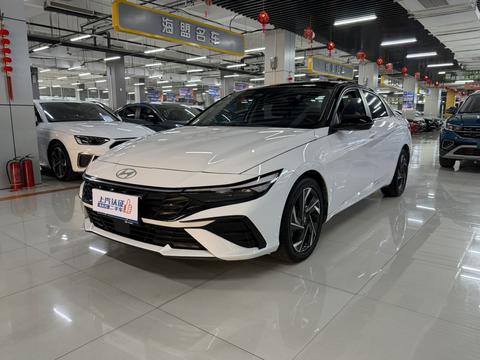 Hyundai Elantra 2023