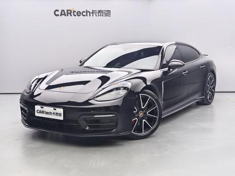 Porsche Panamera 2023