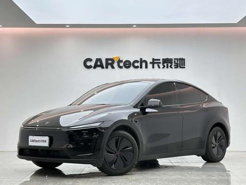 Tesla Model Y 2025