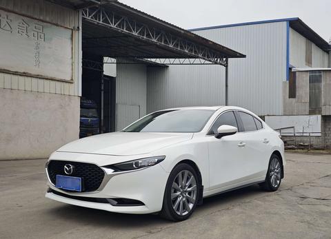 Mazda 3 Axela 2023