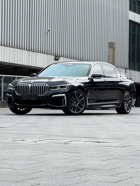 BMW 7 Series 2021