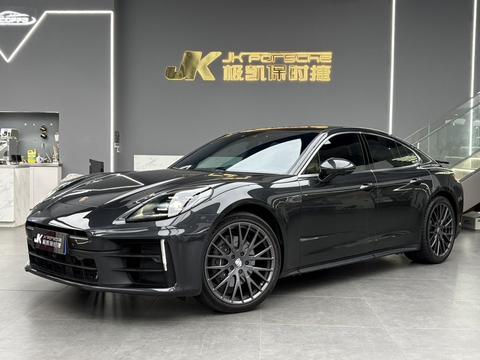 Porsche Panamera 2024