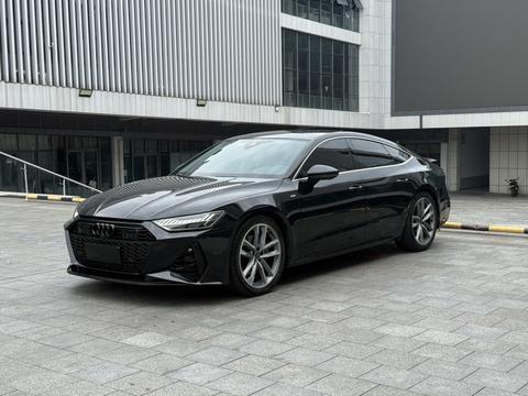 Audi A7 2024