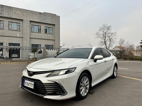 Toyota Camry 2022