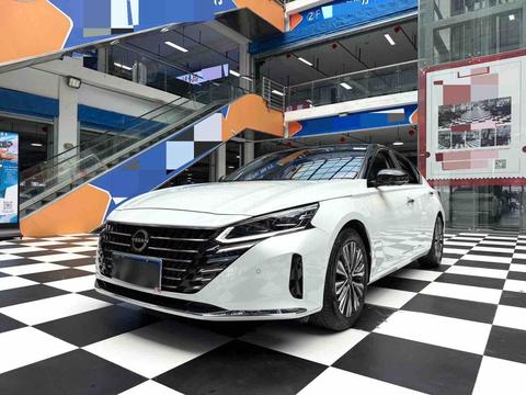 Nissan Teana 2022