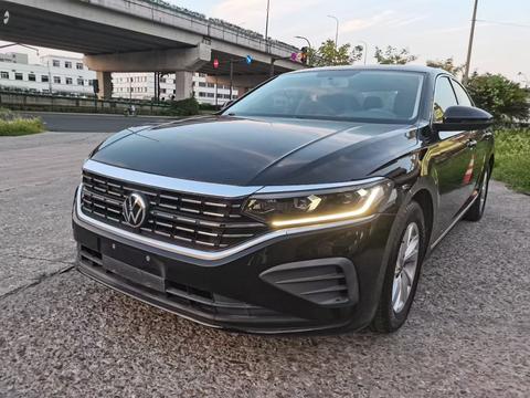 Volkswagen Passat 2022