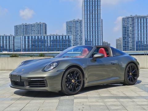 Porsche 911 2023