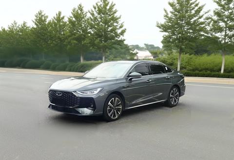 Chery Arrizo 8 Pro 2025