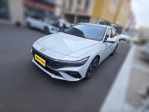 Hyundai Elantra 2023