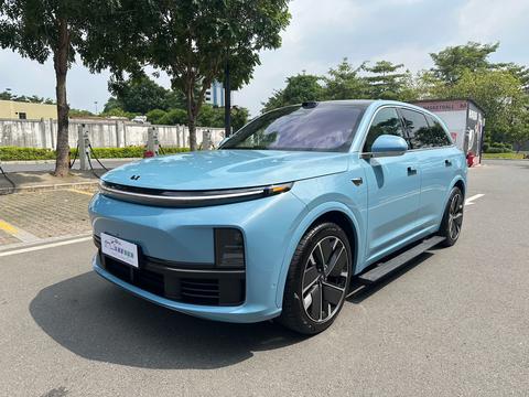 Li Auto L7 2025