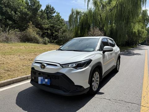 Toyota Frontlander 2022