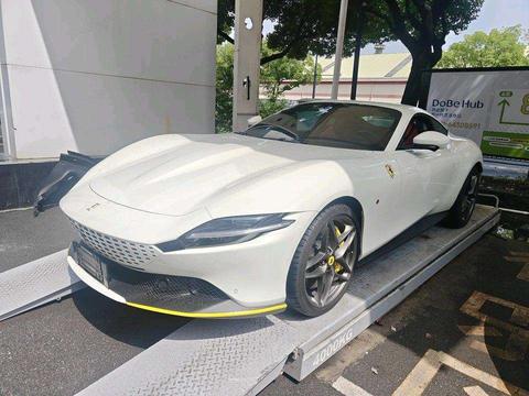 Ferrari Roma 2020