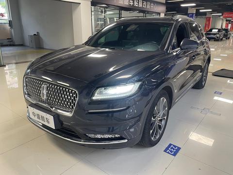 Lincoln Nautilus 2021