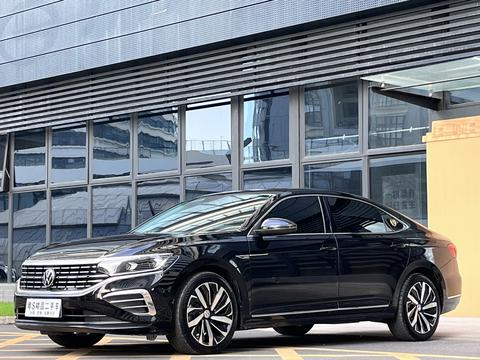Volkswagen Passat 2022