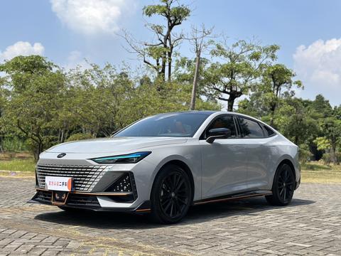 Changan UNI-V 2023