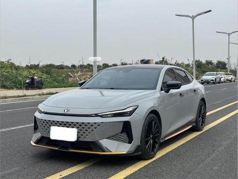 Changan UNI-V 2024