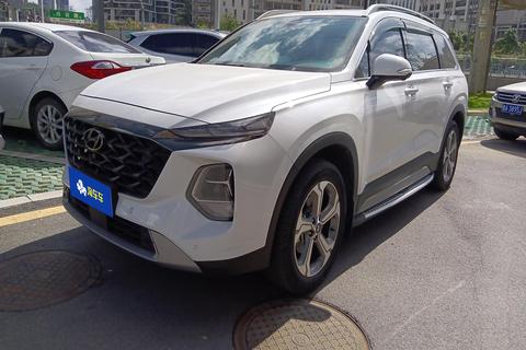 Hyundai Santa Fe 2023