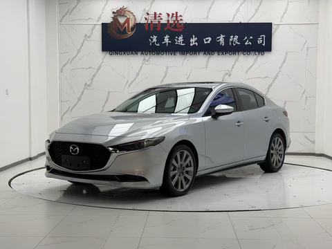 Mazda 3 Axela 2022