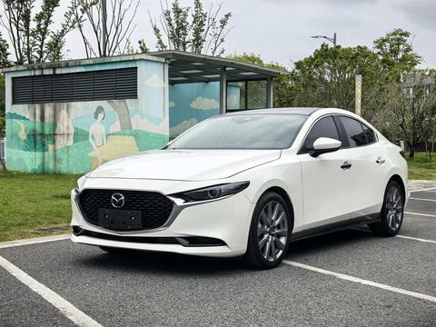 Mazda 3 Axela 2021