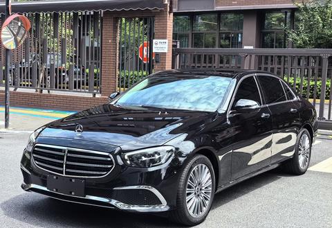 Mercedes-Benz E-Class 2023