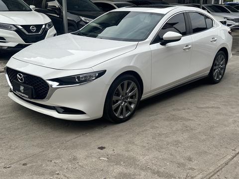 Mazda 3 Axela 2023