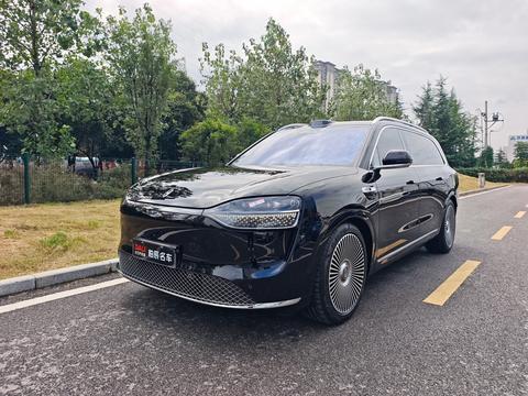 AITO M9 2025