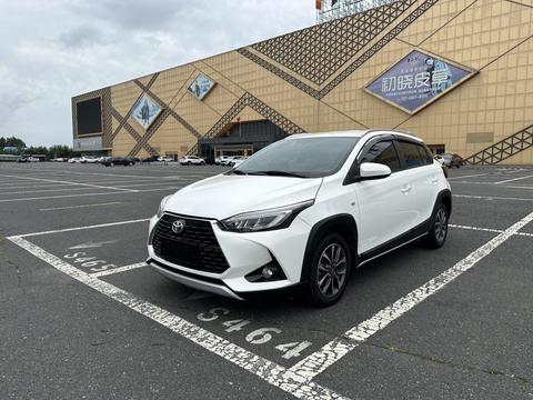 Toyota Yaris L 2022