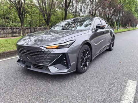 Changan UNI-V 2022