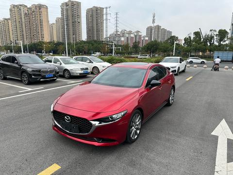 Mazda 3 Axela 2021