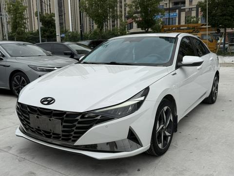 Hyundai Elantra 2021