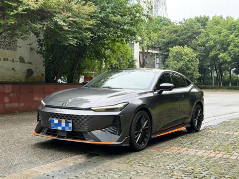 Changan UNI-V 2024