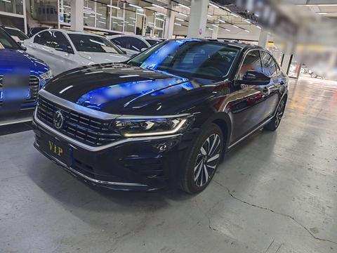 Volkswagen Passat 2023