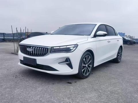 Geely Emgrand 2025