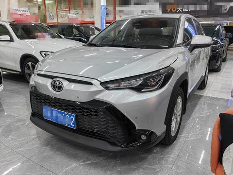 Toyota Frontlander 2024